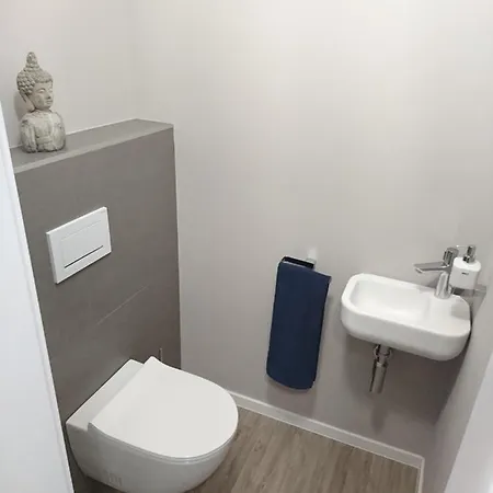 Krasny 100 M Od Plaze Se Zahradkou Slnecne Jazera Apartament *