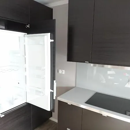 Krasny 100 M Od Plaze Se Zahradkou Slnecne Jazera * Senec